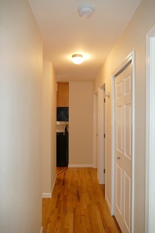 Building Photo - SE Garrett Dr - Milwaukie 3 bedroom with hardwood floors