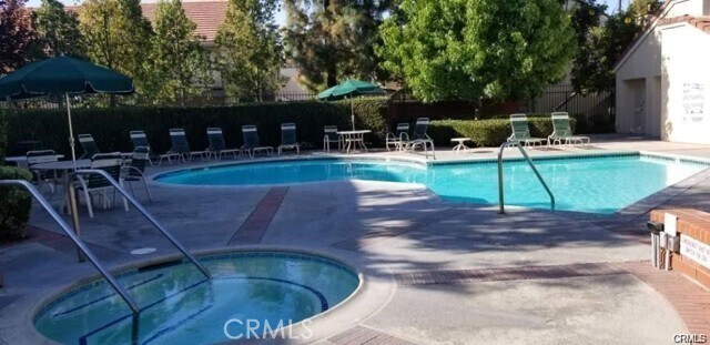 Building Photo - 3547 W Greentree Cir