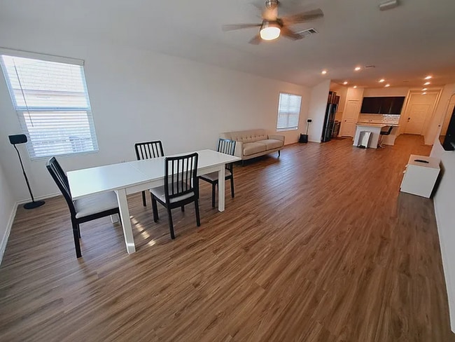 Building Photo - COMING SOON! Beautiful 4BR 3BA w/ Fenced Backyard • Private Yard• Attached Garage in Siena