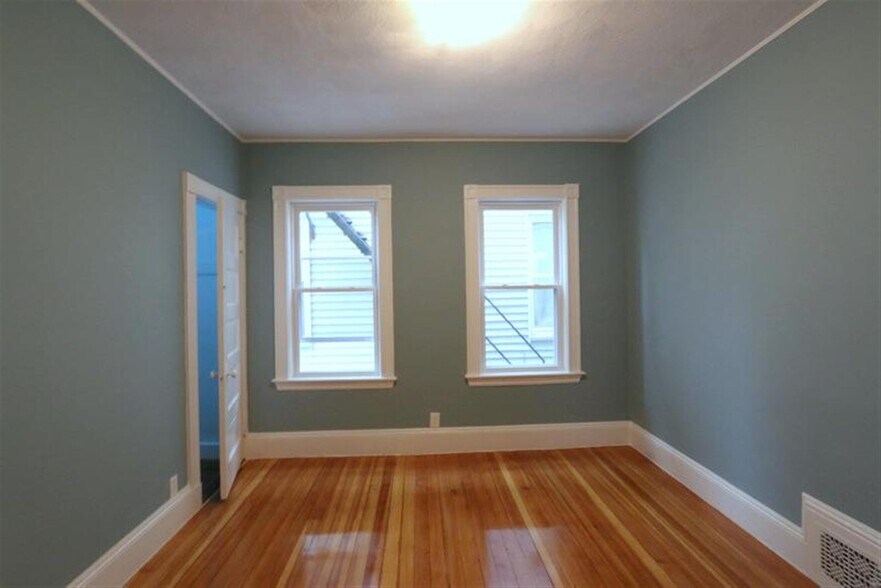 Building Photo - 21 Granite St