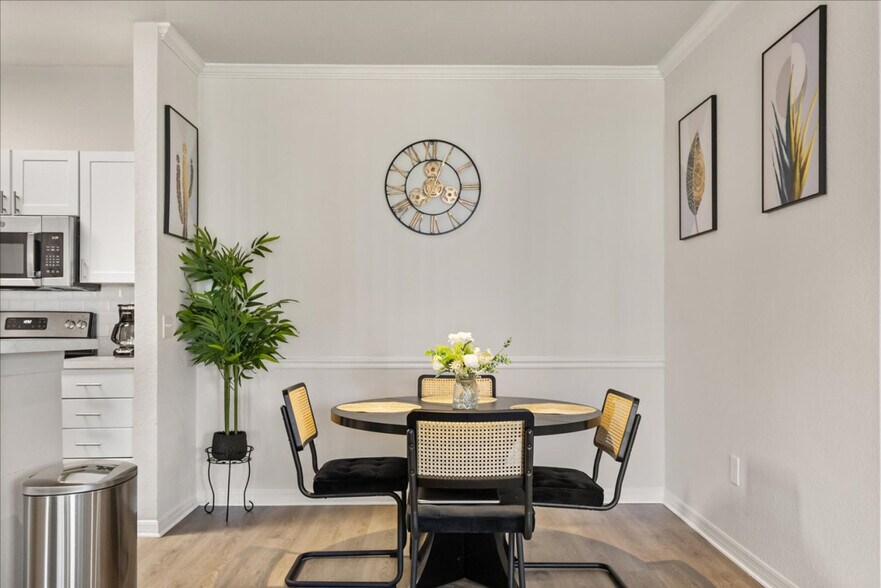 Building Photo - 19138 Portofino Dr