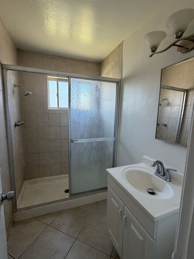 Building Photo - 7782 Mandrell Dr