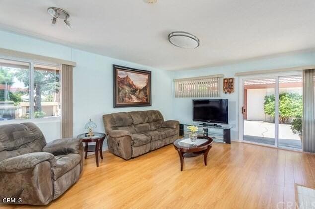 Building Photo - 410 N Canyon Blvd