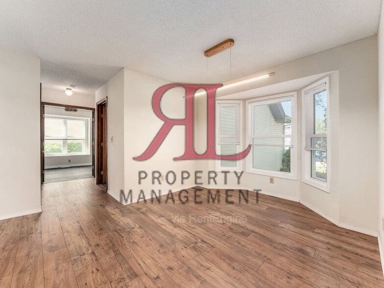 Building Photo - 7448 Gardenview Pl