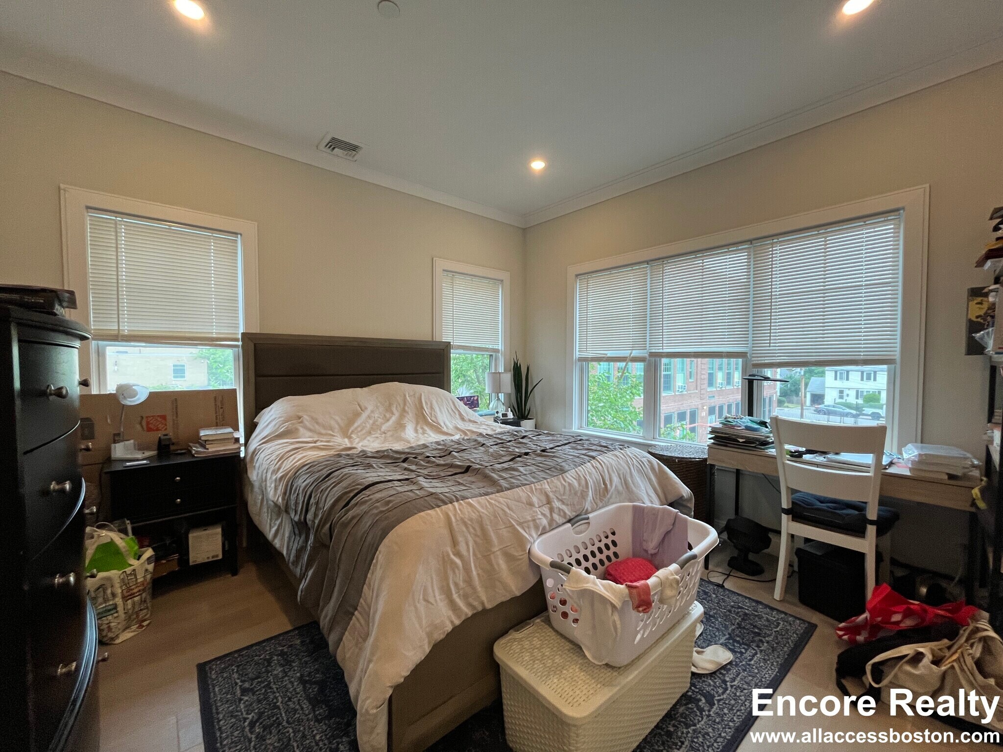 Building Photo - 39 Cummins Hwy