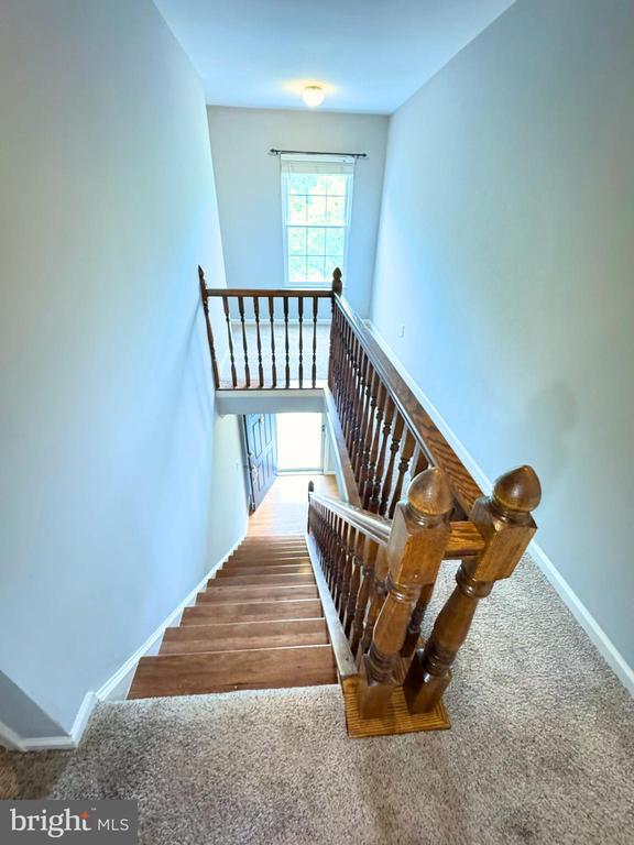 Building Photo - 3063 Schubert Dr