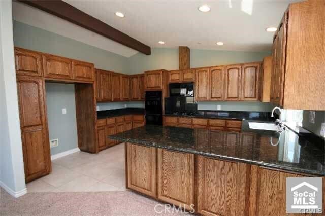 Building Photo - 34075 Silver Lantern St