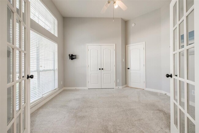 Building Photo - 12011 Arroyo Verde Ln