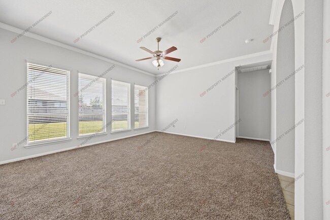Building Photo - Academy ISD-3 Bedroom/2 Bath