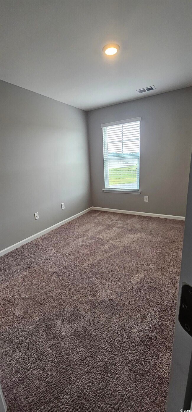 Building Photo - 621 Talisman Trail