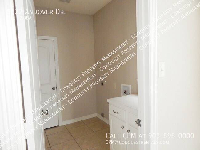 Building Photo - 5622 Andover Dr