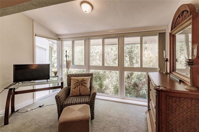 Building Photo - 1205 E Peppertree Dr