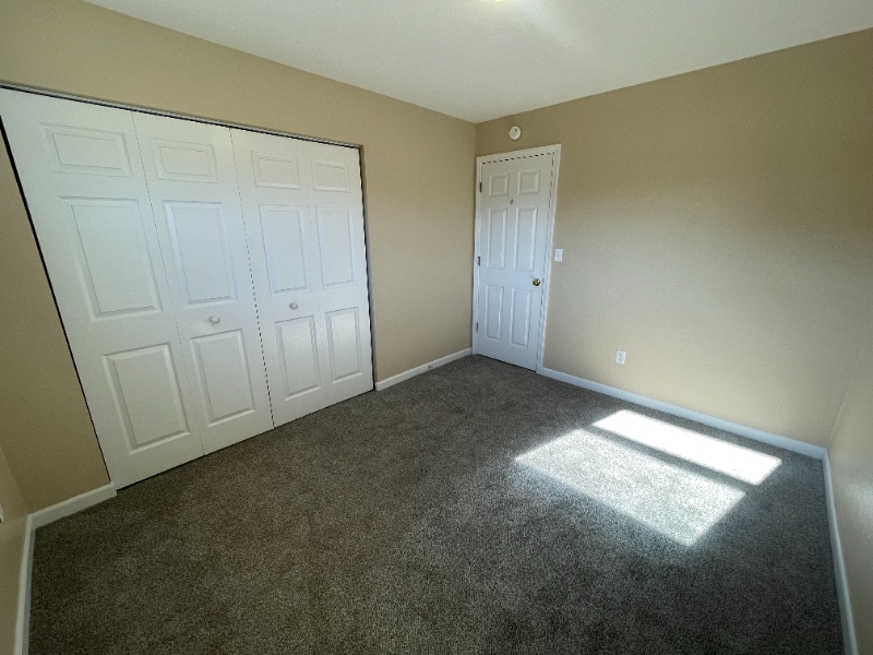 Building Photo - 112 Eric St