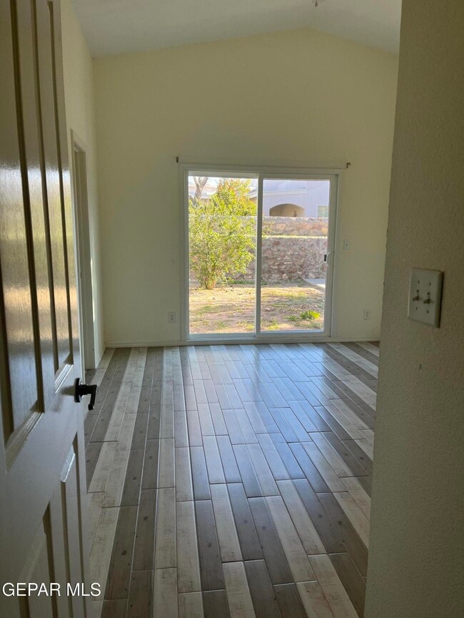 Building Photo - 6512 Dakota Ridge Dr