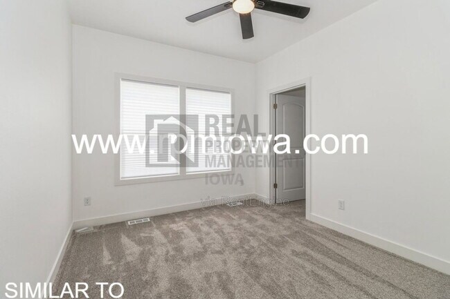 Building Photo - 8914 Hickory Dr