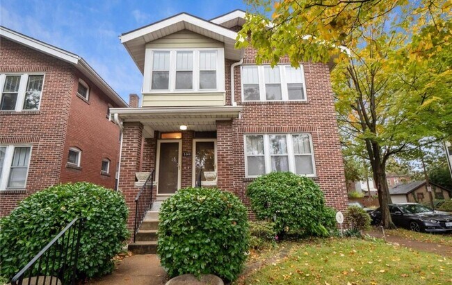 Primary Photo - 5048 Devonshire Ave