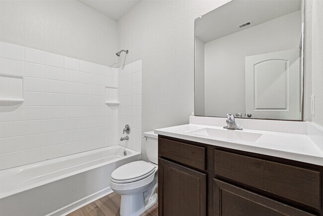 Building Photo - 2112 Mule Ridge Dr