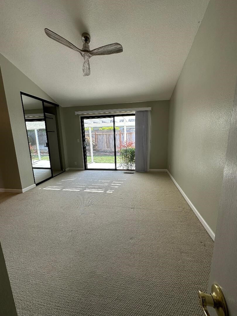Building Photo - 4331 Montmorency Ct