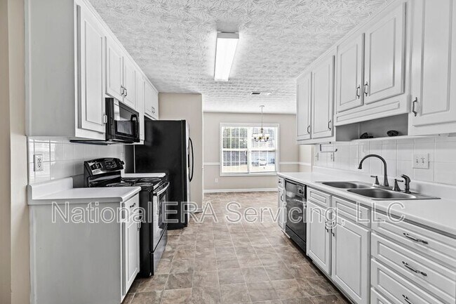 Building Photo - 185 Vintage Dr