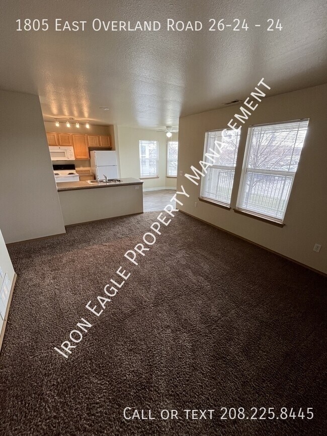 Building Photo - 1805 E Overland Rd