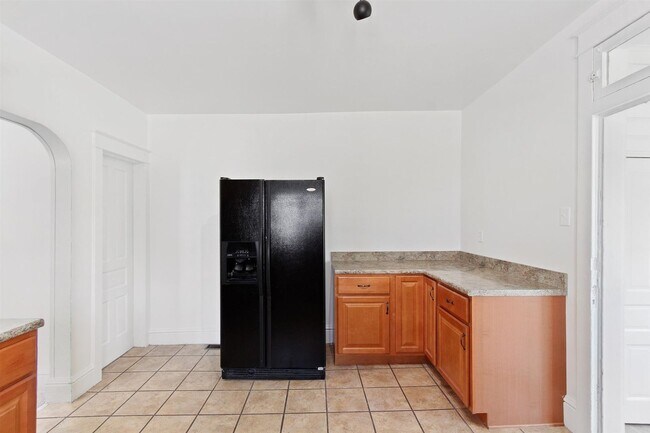 Building Photo - Bright 3 Bedroom, 1.5 Bath Home in Mount Wolf!