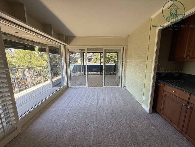 Building Photo - Two Bedroom Premium Del Mesa Condo Unit with Views
