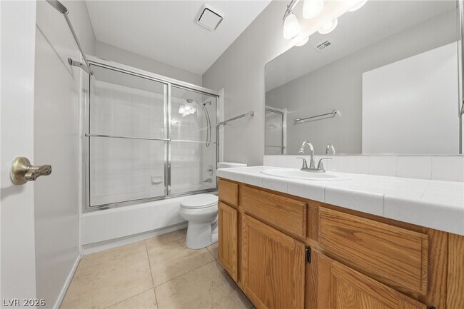 Building Photo - 735 Stonecliff Way
