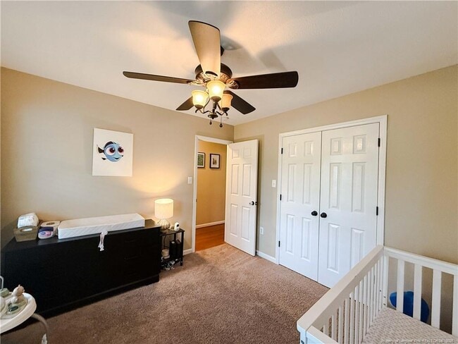 Building Photo - 728 Fairbluff Dr