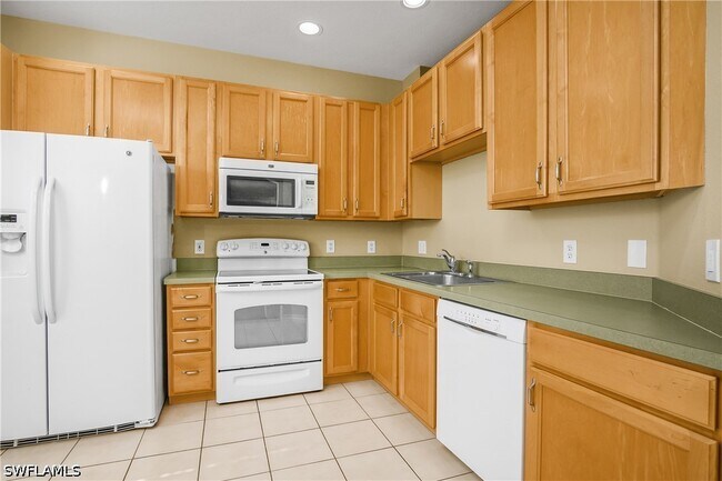 Building Photo - 7820 Sandpine Ct