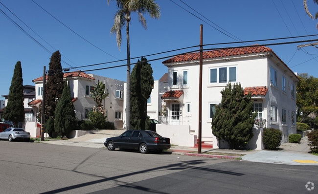 Primary Photo - 130-144 Ivy St