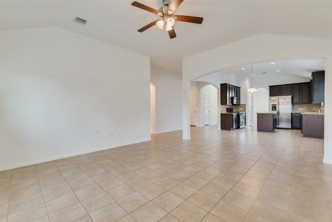 Building Photo - 3426 Lily Ranch Dr