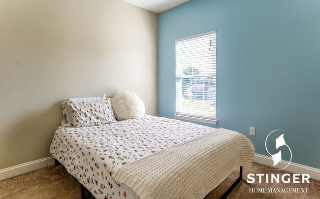 Building Photo - 39 Spearmint Cir