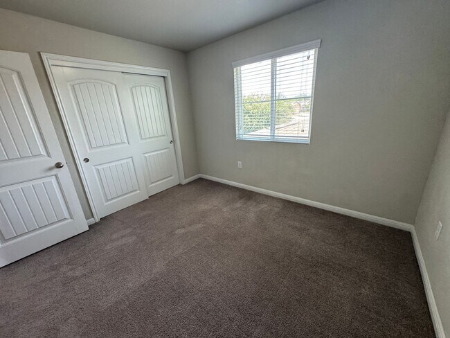 Building Photo - NEAR MEDICAL CENTER  |  GATED COMMUNITY   | 3 BEDROOMS  |  2.5 BATHS