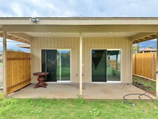 Building Photo - Newly Upgraded - 2 Bedroom / 1 Bathroom House In Waiehu For Rent! Pet friendly!