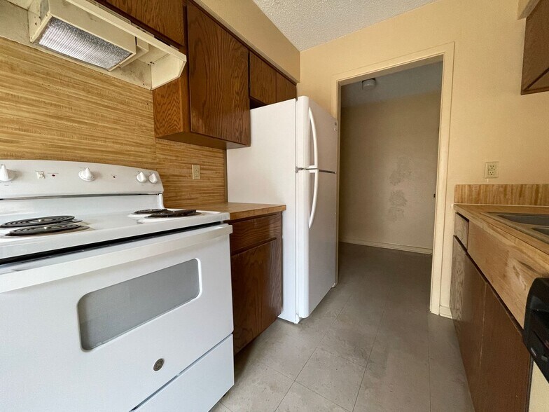Building Photo - 1208 Covey Ln