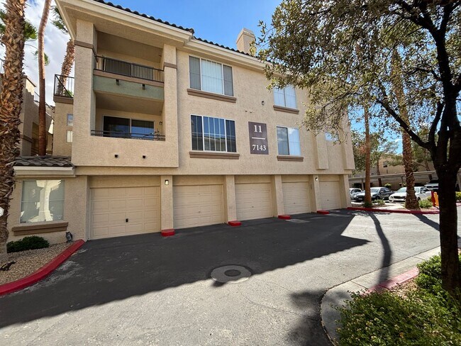Building Photo - 7143 S Durango Dr