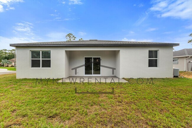 Building Photo - Deposit-Free! Modern, energy efficient hom...