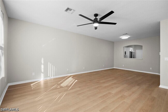 Building Photo - 9648 Roundstone Cir