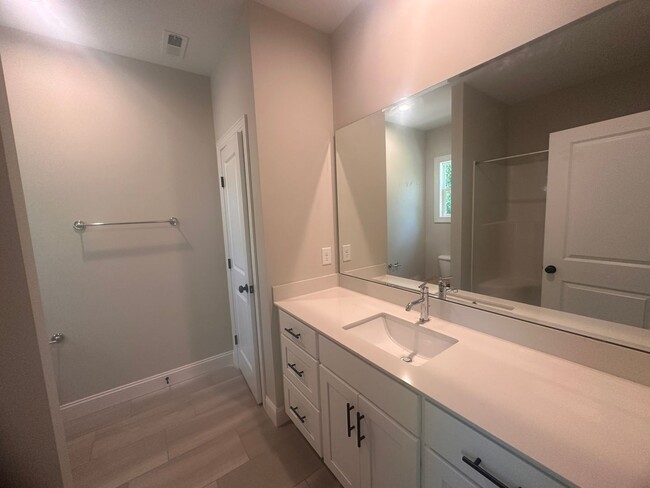 Building Photo - New Construction 3 Bedroom Home
