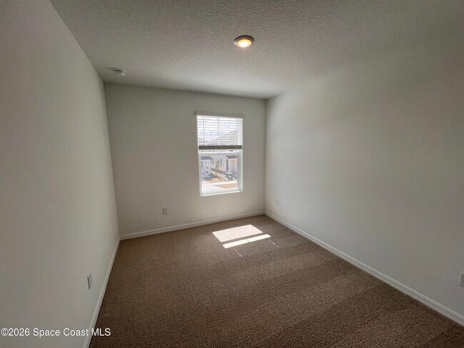 Building Photo - 1258 Bluewater Ln