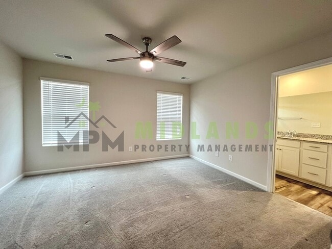 Building Photo - 1221C Champions Rest