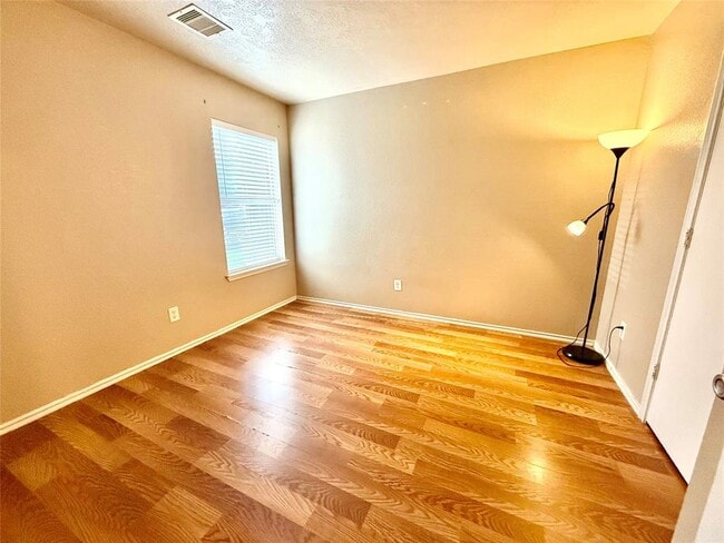 Building Photo - 15327 Harris Canyon Ln