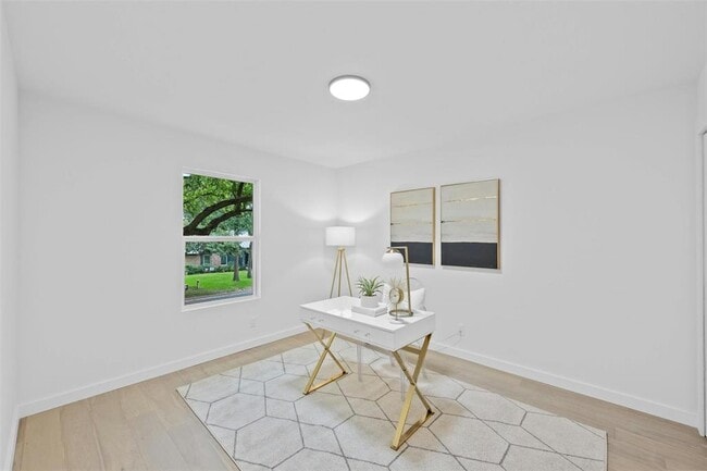 Building Photo - 6721 Lost Valley