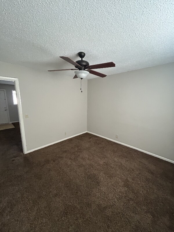 Building Photo - 276 White Bridge Pike