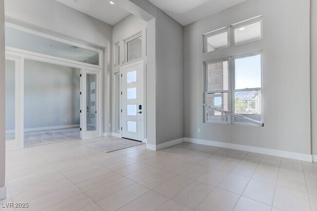 Building Photo - 4778 Outlook Peak St