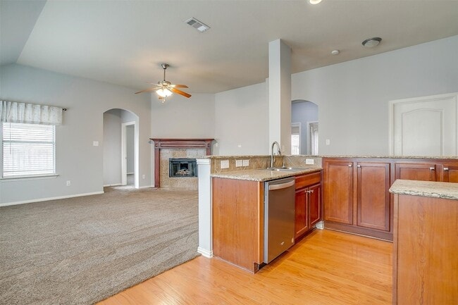 Building Photo - 1721 Castle Creek Dr