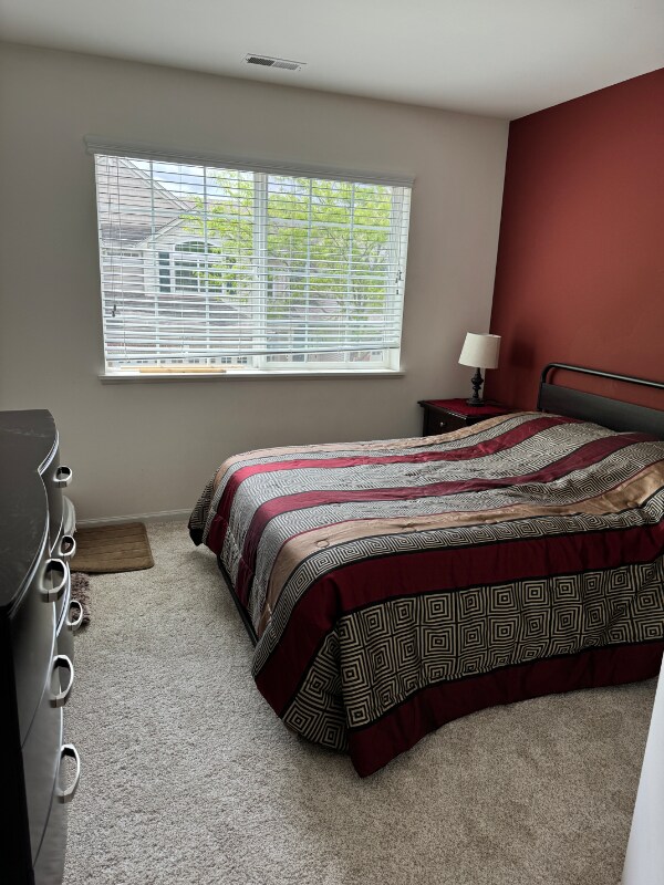 Building Photo - 10003 Cummings St