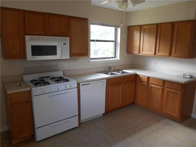Building Photo - 3507 Mayhew Dr