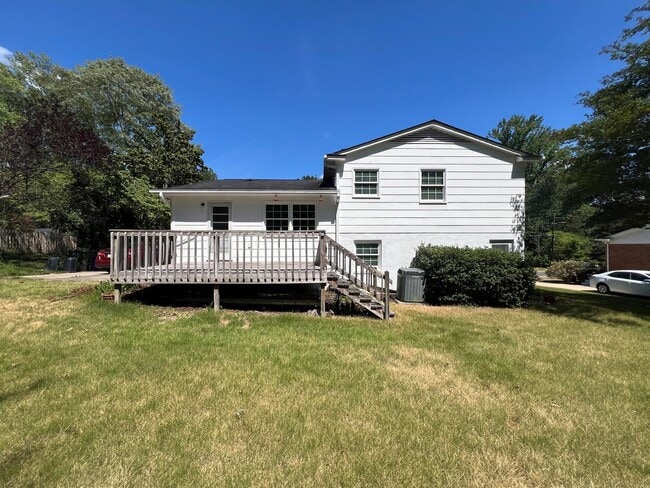 Building Photo - Charming 3BD, 1.5BA Raleigh Home in a Prim...