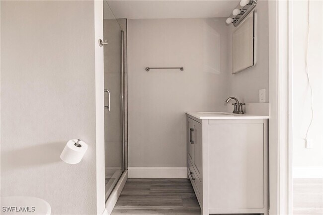 Building Photo - 16361 Dublin Cir